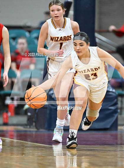 Thumbnail 2 in Glenwood Springs vs. Windsor (CHSAA 5A Final Four) photogallery.