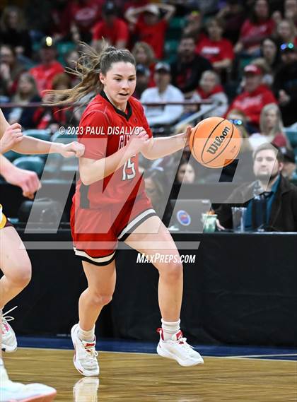 Thumbnail 2 in Glenwood Springs vs. Windsor (CHSAA 5A Final Four) photogallery.