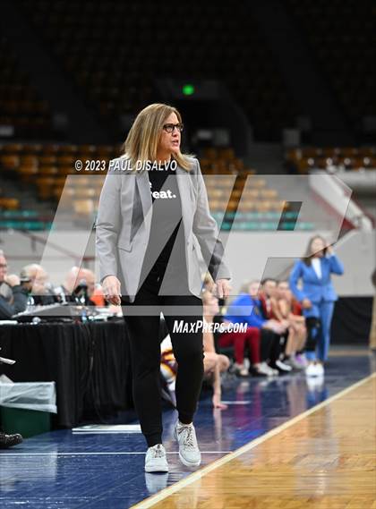 Thumbnail 1 in Glenwood Springs vs. Windsor (CHSAA 5A Final Four) photogallery.