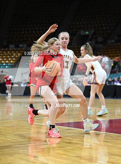 Thumbnail 1 in Glenwood Springs vs. Windsor (CHSAA 5A Final Four) photogallery.