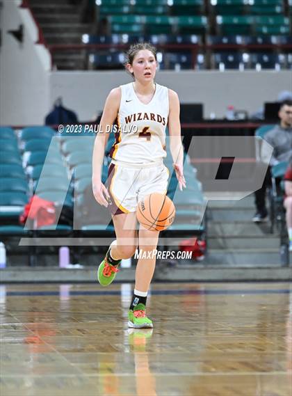 Thumbnail 3 in Glenwood Springs vs. Windsor (CHSAA 5A Final Four) photogallery.