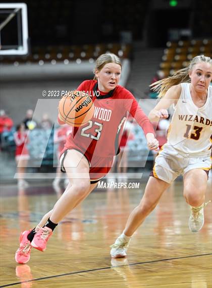 Thumbnail 2 in Glenwood Springs vs. Windsor (CHSAA 5A Final Four) photogallery.