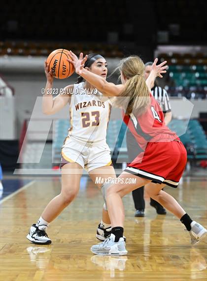 Thumbnail 3 in Glenwood Springs vs. Windsor (CHSAA 5A Final Four) photogallery.