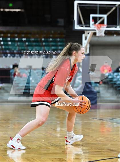 Thumbnail 1 in Glenwood Springs vs. Windsor (CHSAA 5A Final Four) photogallery.