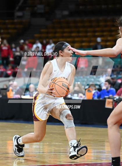 Thumbnail 3 in Glenwood Springs vs. Windsor (CHSAA 5A Final Four) photogallery.
