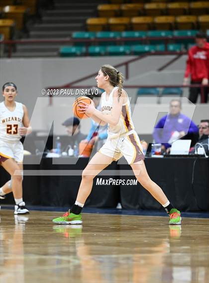 Thumbnail 2 in Glenwood Springs vs. Windsor (CHSAA 5A Final Four) photogallery.