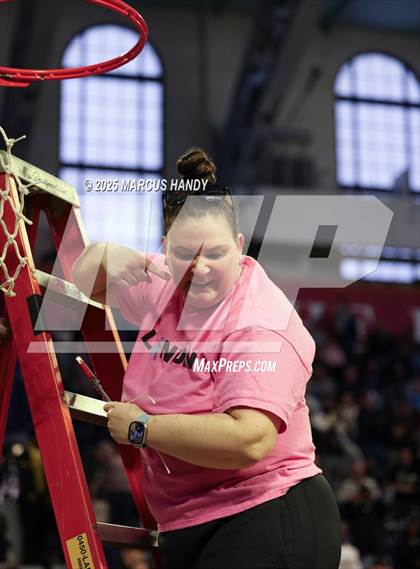 Thumbnail 2 in Archbishop Carroll vs. Neumann-Goretti (PCL Finals) photogallery.