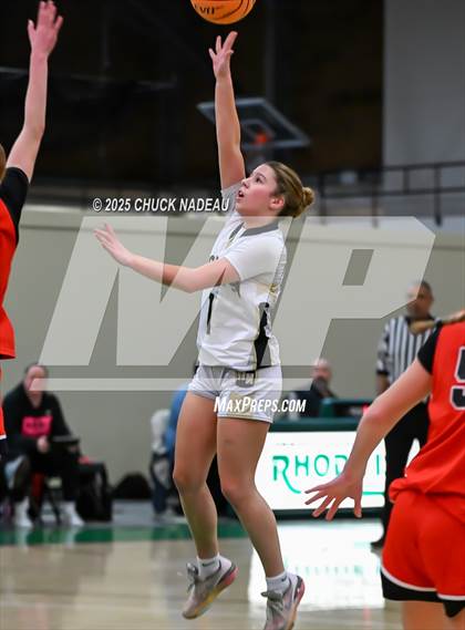 Thumbnail 3 in North Kingstown vs. Narragansett ( RIIL State Elite 8 ) photogallery.