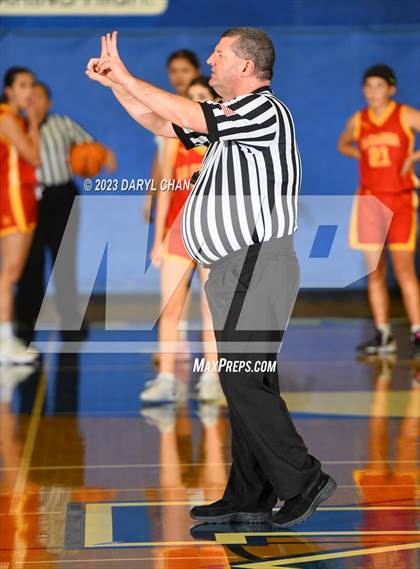 Thumbnail 3 in Arleta vs La Canada  (San Marino Tournament) photogallery.