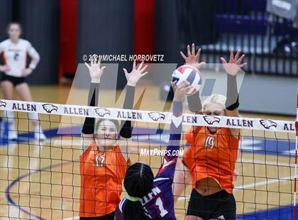 Thumbnail 2 in Rockwall @ Allen photogallery.