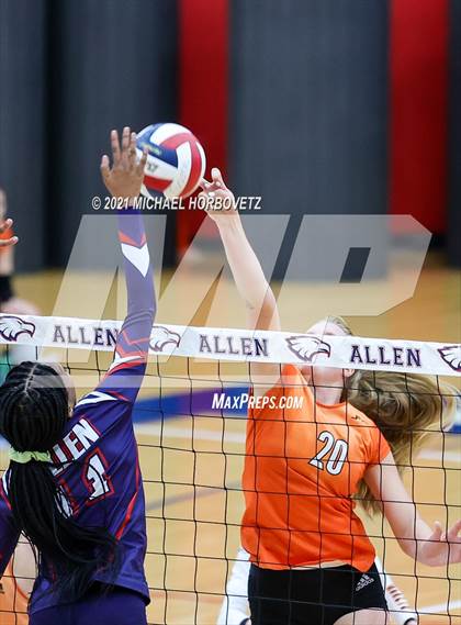 Thumbnail 1 in Rockwall @ Allen photogallery.