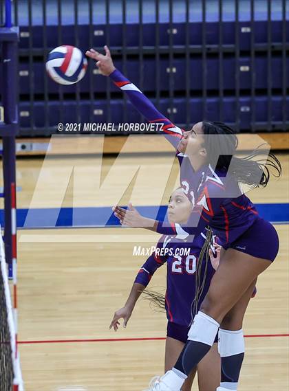 Thumbnail 3 in Rockwall @ Allen photogallery.