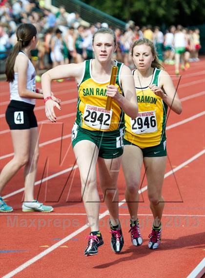 Thumbnail 3 in Stanford Invitational Distance Medley photogallery.