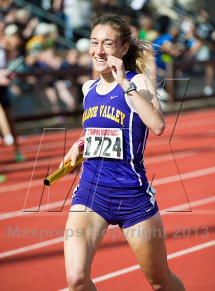 Thumbnail 3 in Stanford Invitational Distance Medley photogallery.