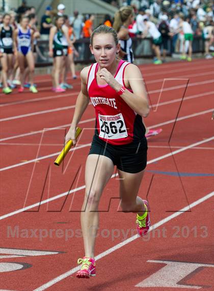 Thumbnail 1 in Stanford Invitational Distance Medley photogallery.