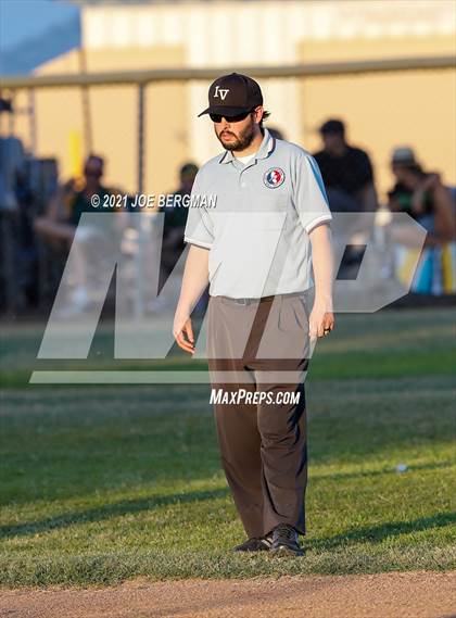 Thumbnail 1 in Highland @ Holtville (CIF Southern Regional D4 Final) photogallery.