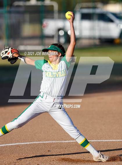 Thumbnail 1 in Highland @ Holtville (CIF Southern Regional D4 Final) photogallery.