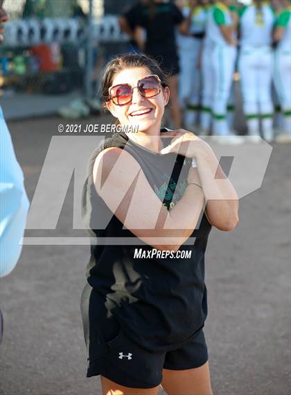 Thumbnail 2 in Highland @ Holtville (CIF Southern Regional D4 Final) photogallery.