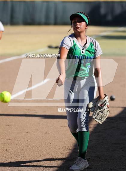 Thumbnail 2 in Highland @ Holtville (CIF Southern Regional D4 Final) photogallery.