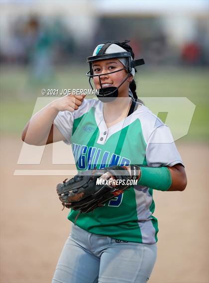 Thumbnail 1 in Highland @ Holtville (CIF Southern Regional D4 Final) photogallery.