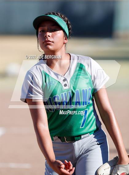 Thumbnail 1 in Highland @ Holtville (CIF Southern Regional D4 Final) photogallery.