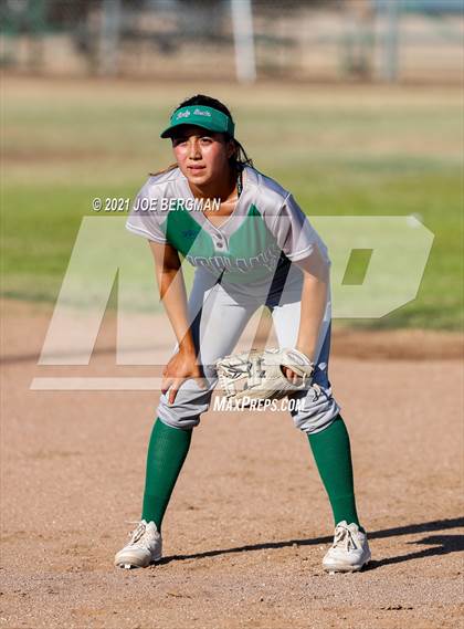 Thumbnail 3 in Highland @ Holtville (CIF Southern Regional D4 Final) photogallery.