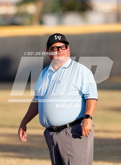 Thumbnail 3 in Highland @ Holtville (CIF Southern Regional D4 Final) photogallery.