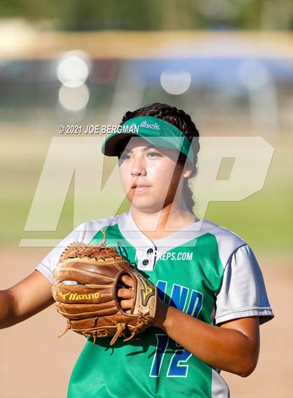 Thumbnail 1 in Highland @ Holtville (CIF Southern Regional D4 Final) photogallery.