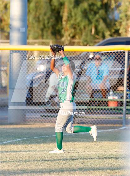 Thumbnail 1 in Highland @ Holtville (CIF Southern Regional D4 Final) photogallery.