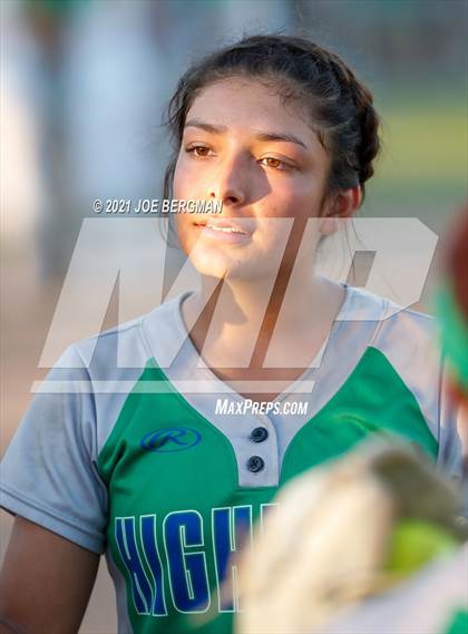 Thumbnail 2 in Highland @ Holtville (CIF Southern Regional D4 Final) photogallery.