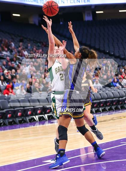 Thumbnail 3 in Del Campo vs. Rio Americano (@ Golden 1 Center) photogallery.