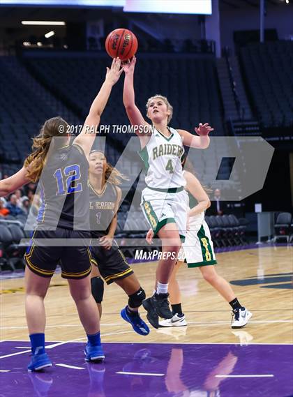 Thumbnail 3 in Del Campo vs. Rio Americano (@ Golden 1 Center) photogallery.