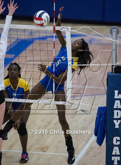 Thumbnail 3 in North Little Rock vs Southside (AAA 7A 2nd Round Playoff) photogallery.