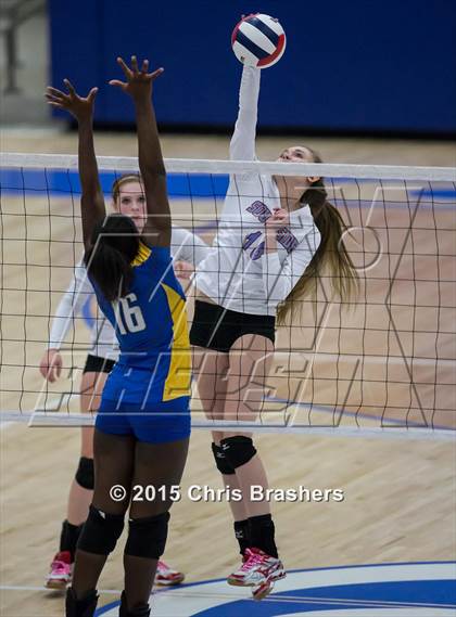 Thumbnail 3 in North Little Rock vs Southside (AAA 7A 2nd Round Playoff) photogallery.