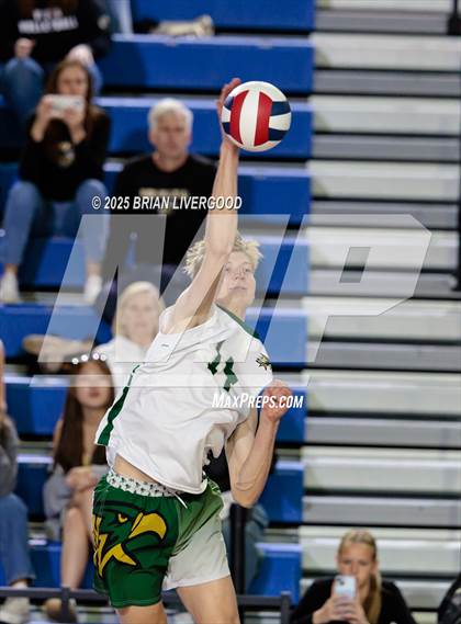 Thumbnail 2 in Mountain Vista vs Valor Christian (CHSAA 5A Round 1) photogallery.
