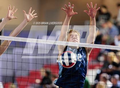 Thumbnail 1 in Mountain Vista vs Valor Christian (CHSAA 5A Round 1) photogallery.