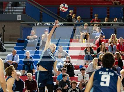 Thumbnail 2 in Mountain Vista vs Valor Christian (CHSAA 5A Round 1) photogallery.