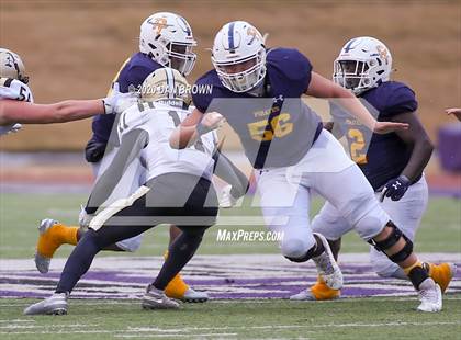 Thumbnail 3 in Nederland vs. Pine Tree (UIL 5A Division 2 Area Playoff) photogallery.