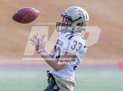 Thumbnail 3 in Nederland vs. Pine Tree (UIL 5A Division 2 Area Playoff) photogallery.