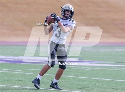 Thumbnail 3 in Nederland vs. Pine Tree (UIL 5A Division 2 Area Playoff) photogallery.