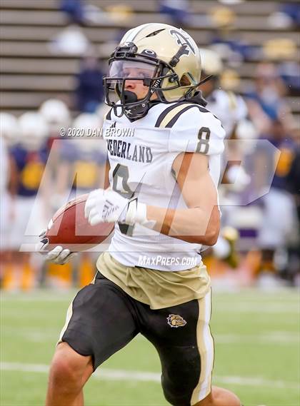 Thumbnail 2 in Nederland vs. Pine Tree (UIL 5A Division 2 Area Playoff) photogallery.