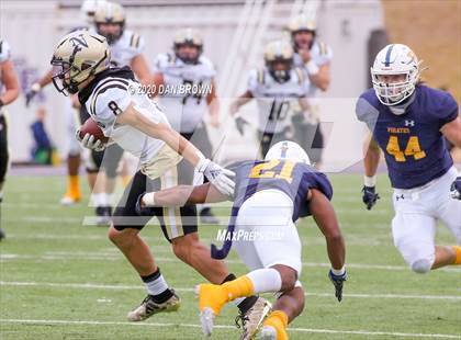 Thumbnail 2 in Nederland vs. Pine Tree (UIL 5A Division 2 Area Playoff) photogallery.
