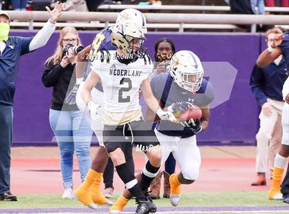Thumbnail 1 in Nederland vs. Pine Tree (UIL 5A Division 2 Area Playoff) photogallery.