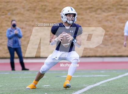 Thumbnail 2 in Nederland vs. Pine Tree (UIL 5A Division 2 Area Playoff) photogallery.