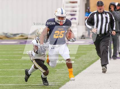 Thumbnail 3 in Nederland vs. Pine Tree (UIL 5A Division 2 Area Playoff) photogallery.