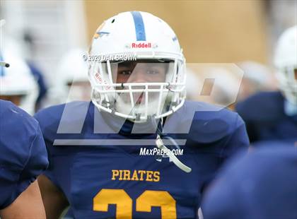 Thumbnail 1 in Nederland vs. Pine Tree (UIL 5A Division 2 Area Playoff) photogallery.
