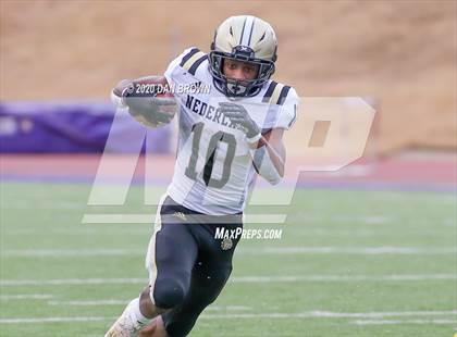 Thumbnail 2 in Nederland vs. Pine Tree (UIL 5A Division 2 Area Playoff) photogallery.