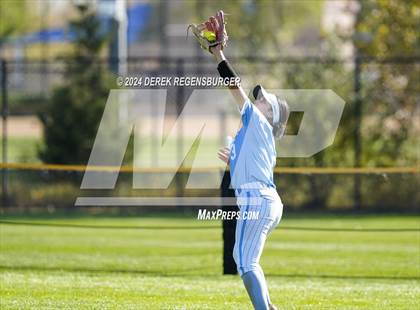 Thumbnail 2 in Riverdale Ridge vs Cherokee Trail (CHSAA 5A Final) photogallery.