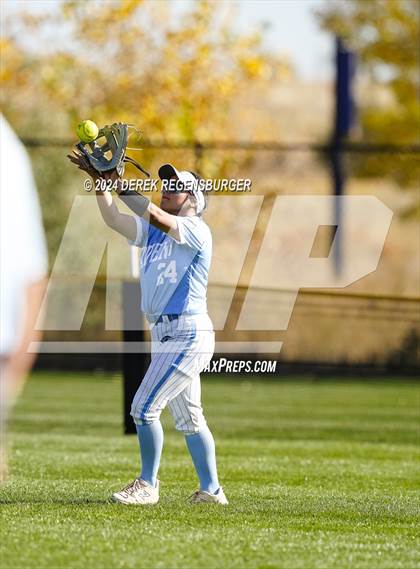 Thumbnail 2 in Riverdale Ridge vs Cherokee Trail (CHSAA 5A Final) photogallery.