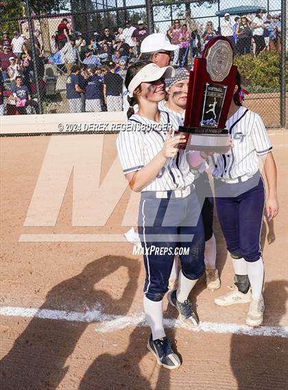 Thumbnail 1 in Riverdale Ridge vs Cherokee Trail (CHSAA 5A Final) photogallery.